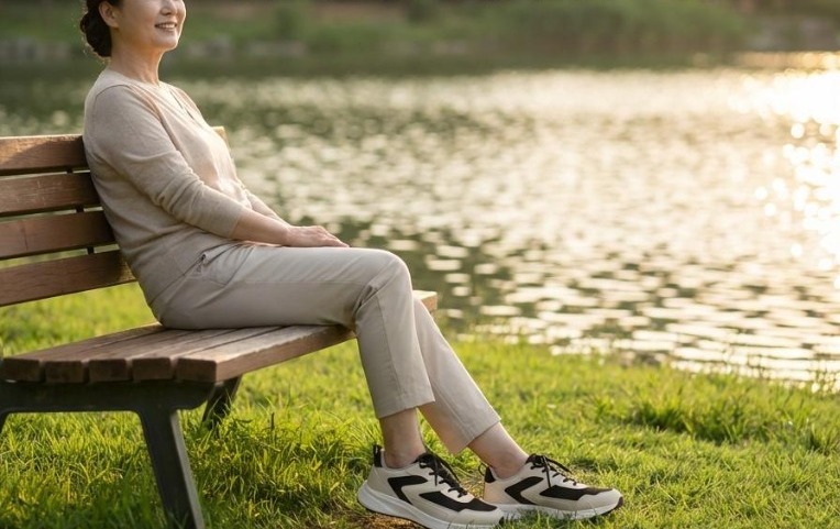 TheEarthing Earthing Shoes lifestyle